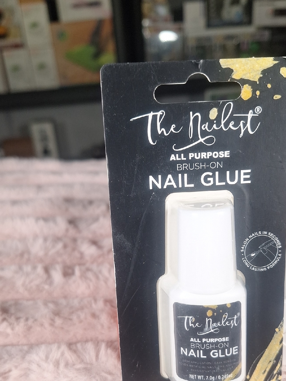 The Nailest All Purpose Brush-On Nail Glue - Black & White